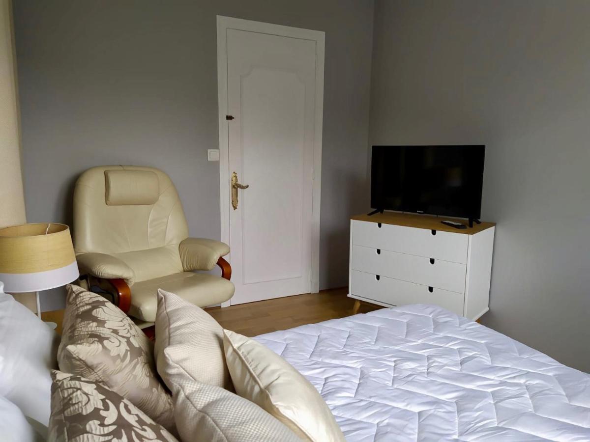 Cosy Apartment Proche Paris Et Disneyland Gagny Esterno foto