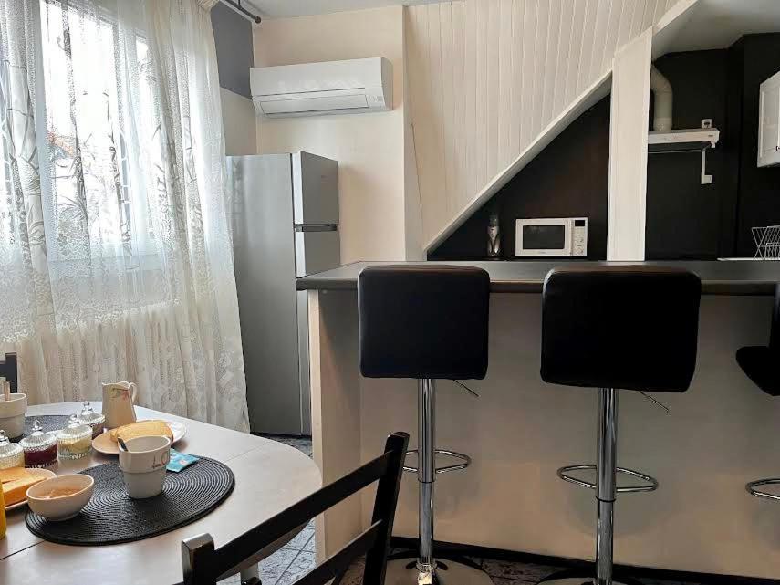 Cosy Apartment Proche Paris Et Disneyland Gagny Esterno foto