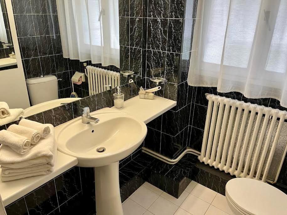 Cosy Apartment Proche Paris Et Disneyland Gagny Esterno foto